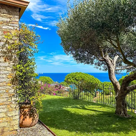Villa Roc Blau - Con Piscina Y Maravillosas Vistas Al Mar Isla Roja